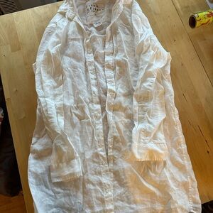 Frank & Eileen Classic Cream Linen Top